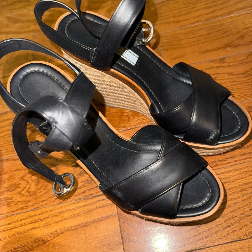 Prada Black Leather Wedge Sandals sz38
